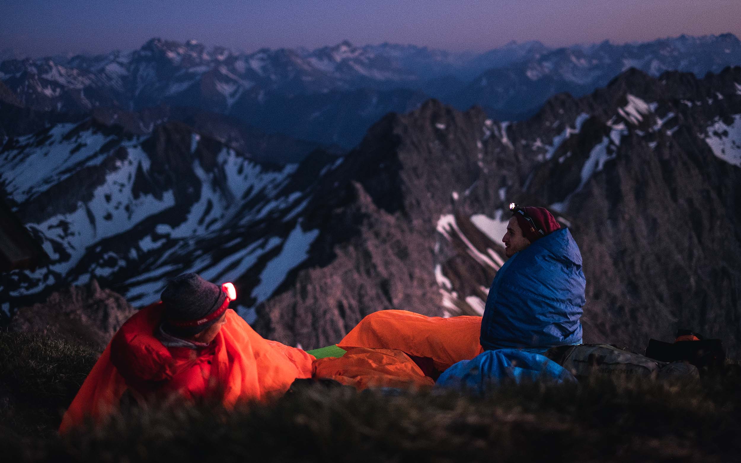 Daunenschlafsäcke kaufen – Ultraleichte Schlafsäcke für Camping & Bergsport | Alpin Loacker