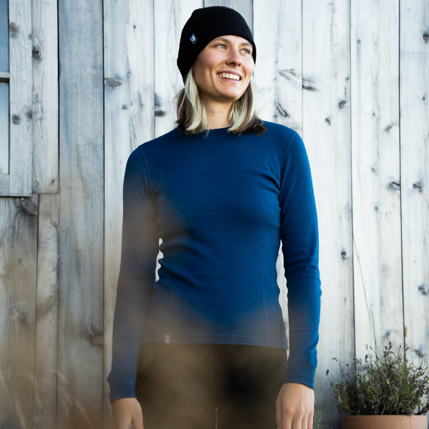 Merino Shirt Damen kaufen – Wandershirt & Funktionsshirt 100% Merinowolle | Alpin Loacker